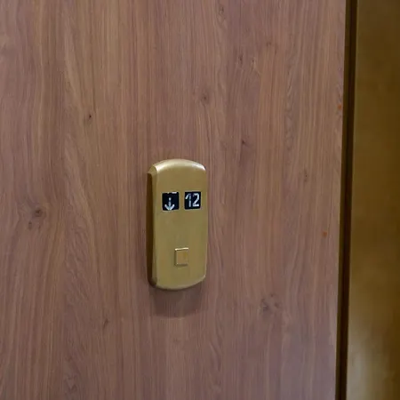 Apartamento Luxury Skyline Near Center *