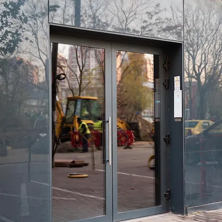 Luxury Skyline Near Center